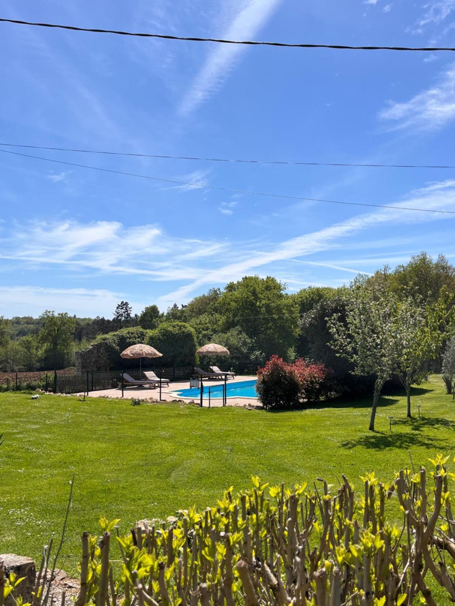 Villa Le Plantier2 Beaulieu-sur-Sonnette Exterior foto